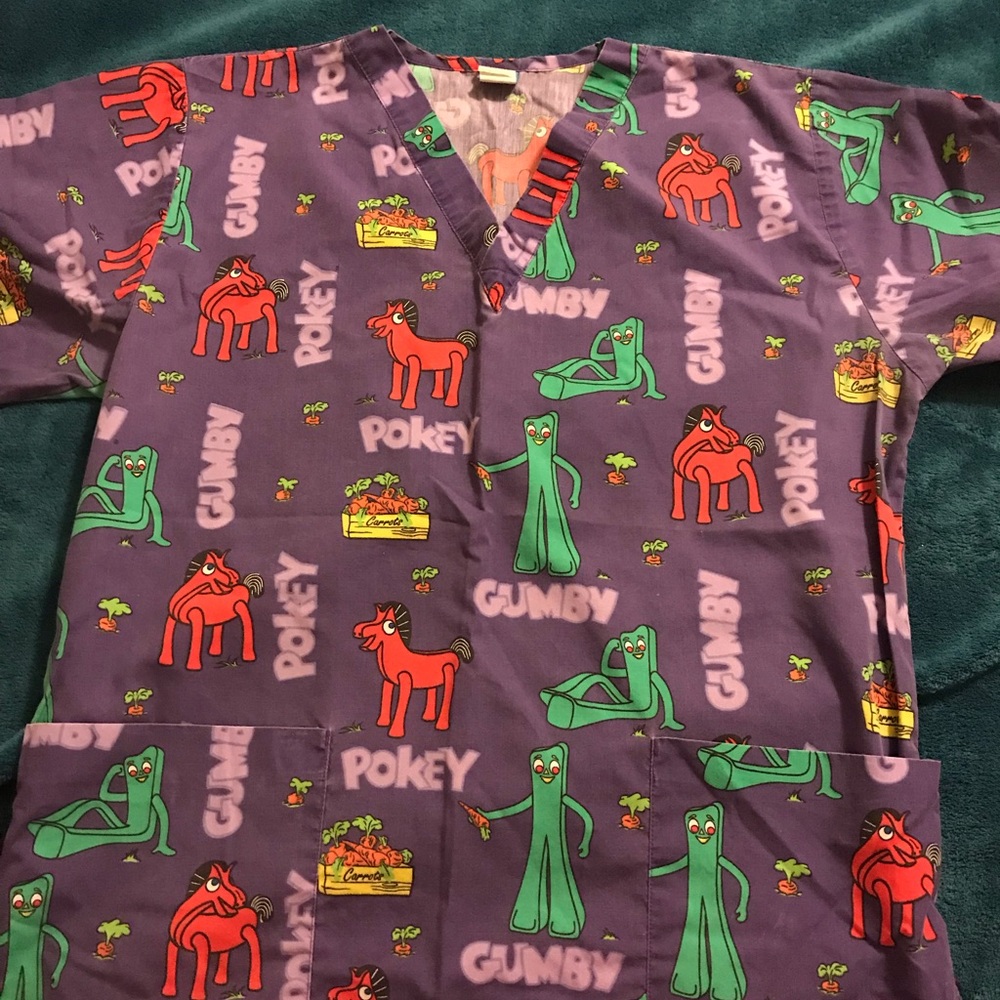 Scrub top